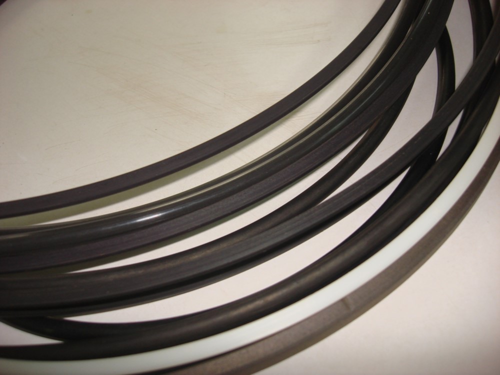 HYDRAULIC SEALS
