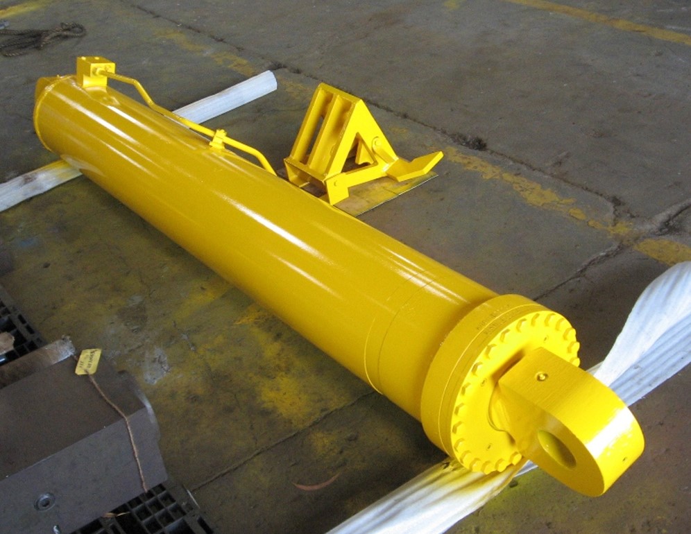 HYDRAULIC CYLINDERS